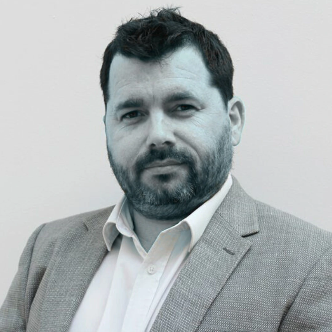 SIMON KEMPTON